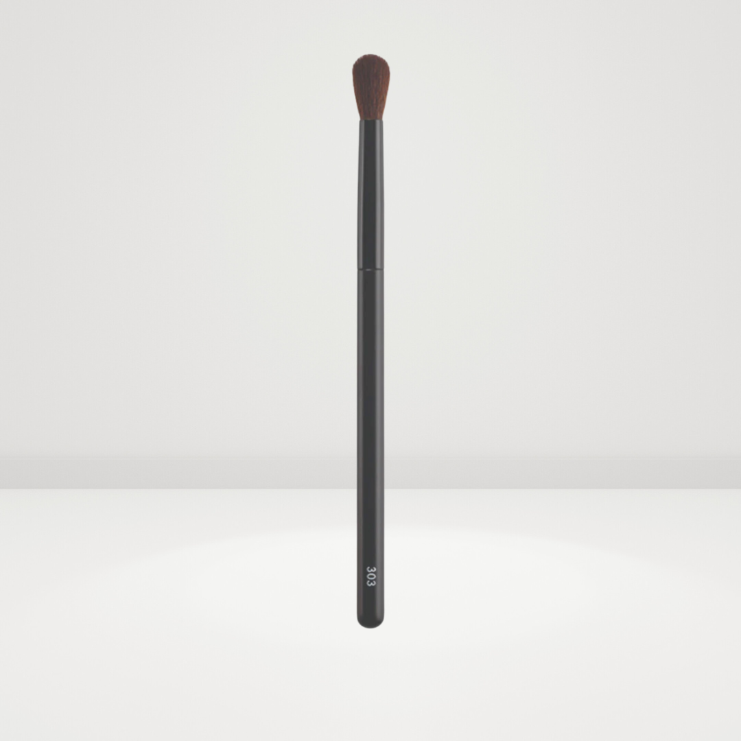 #303 Concealer & Eye Primer Brush