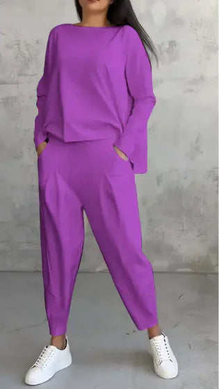 Women’s Sports Set Long Sleeve Top & Pleated-Leg Pants